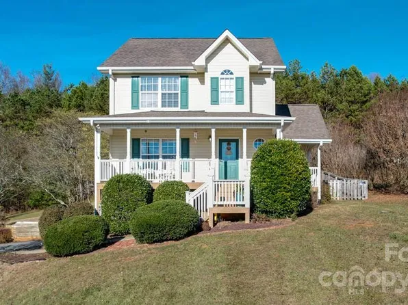 45 Worthington Ln, Weaverville, NC 28787