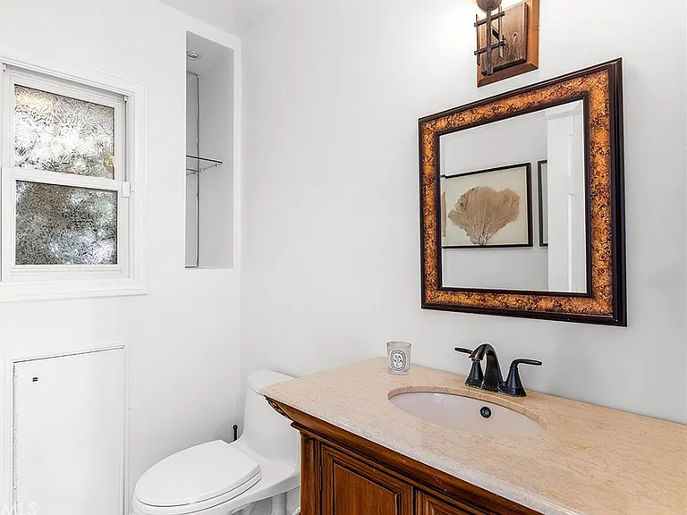 412 Evening Star Ln — Photo 5