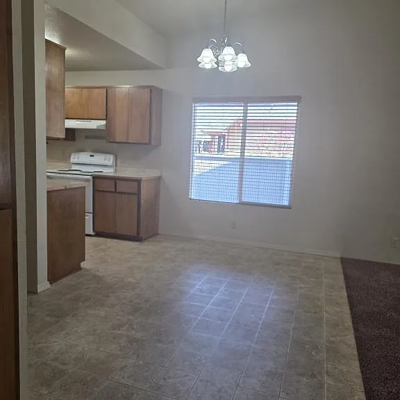 2239 SW Bridge St #A — Photo 11