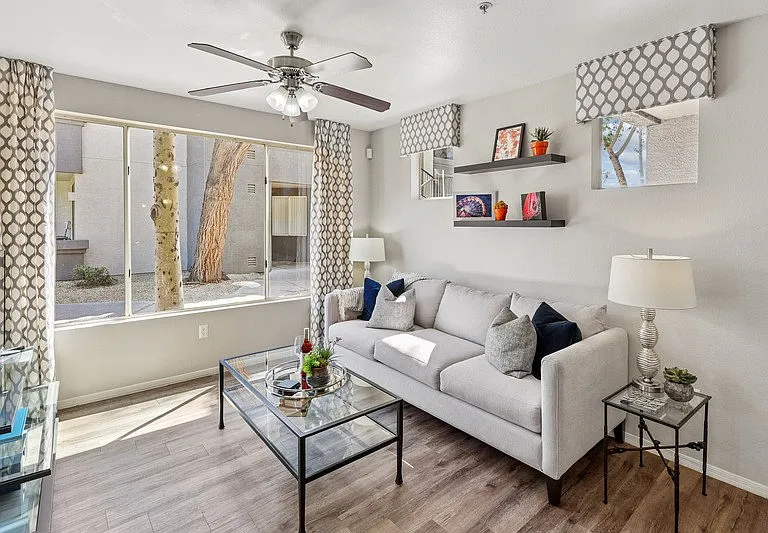 Vista Grove Apartments — Photo 7
