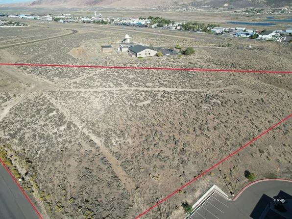 3250 Ruby Vista Dr, Elko, NV 89801