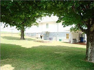 3rd image of 4801 Viola Dr