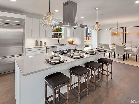 3rd image of 6221 Lakeview Dr #B