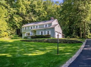 23 Red Mountain Ln, Avon, CT 06001