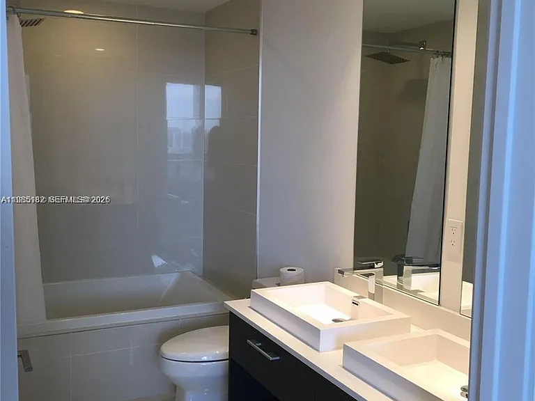 55 SW 9th St #2901 — Photo 15