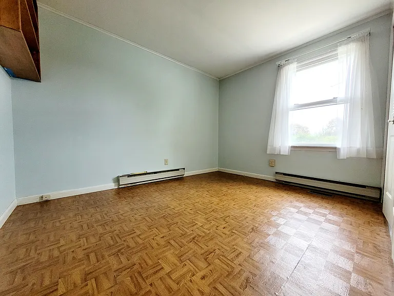 29 Maywood Ave — Photo 14