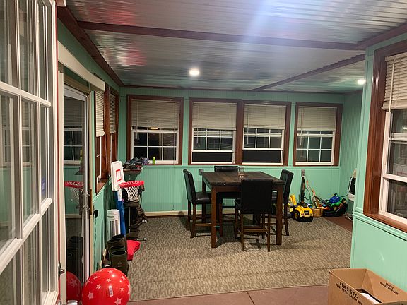 5th image of 2477 London Dr