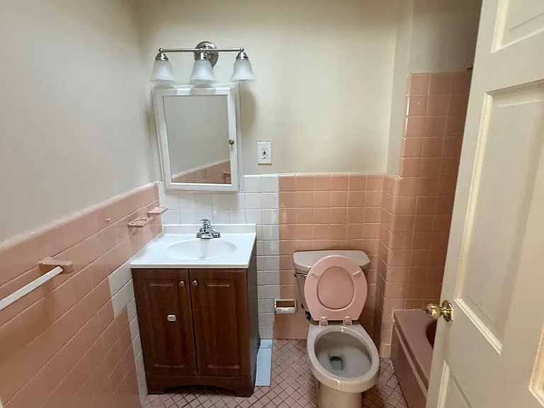 2122 Oakmont St — Photo 7