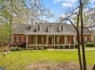 125 Tumbling Shoals Dr, Gray, GA 31032