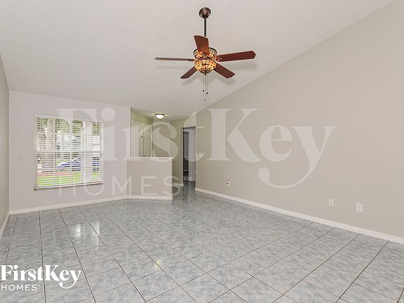 2nd image of 316 Crayford Pl