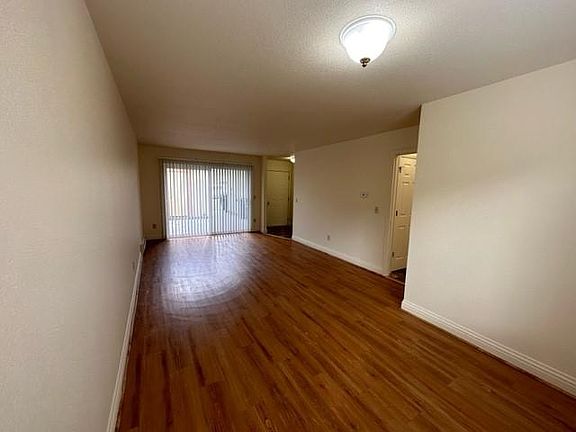 4th image of 3031 Albacore Cir APT C11