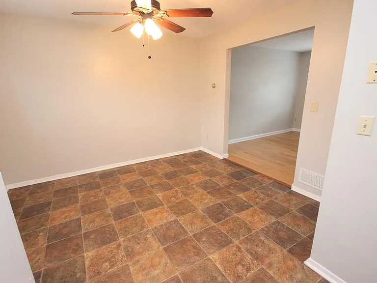 Dining Room 2/3BR