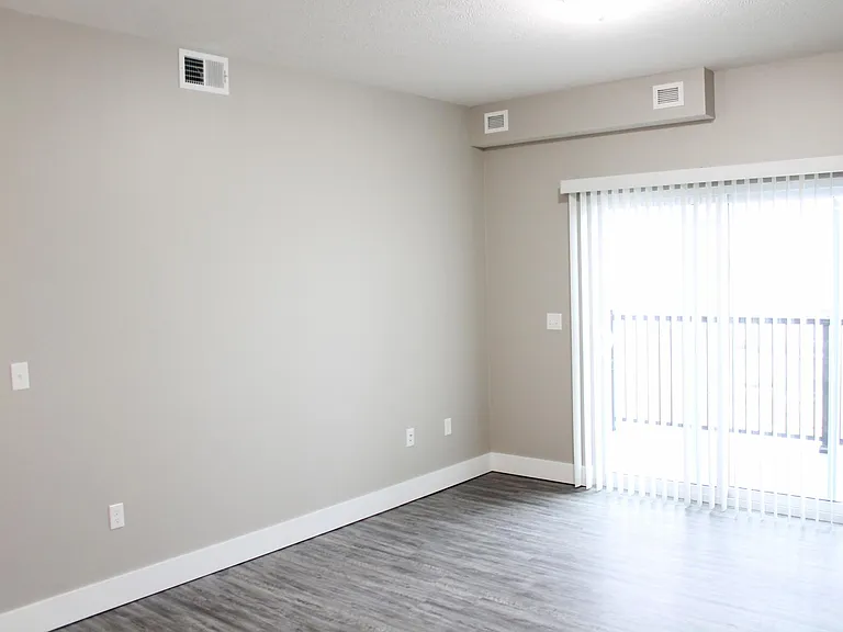 Prairie Heights Apartments — Photo 147