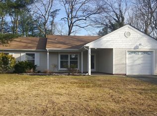 517 Holmes Ave, Forked River, NJ 08731