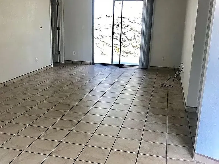 3165 Posada Ct #C — Photo 2