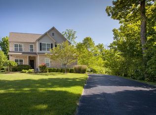 1102 Golden Willow Pl, Blacklick, OH 43004