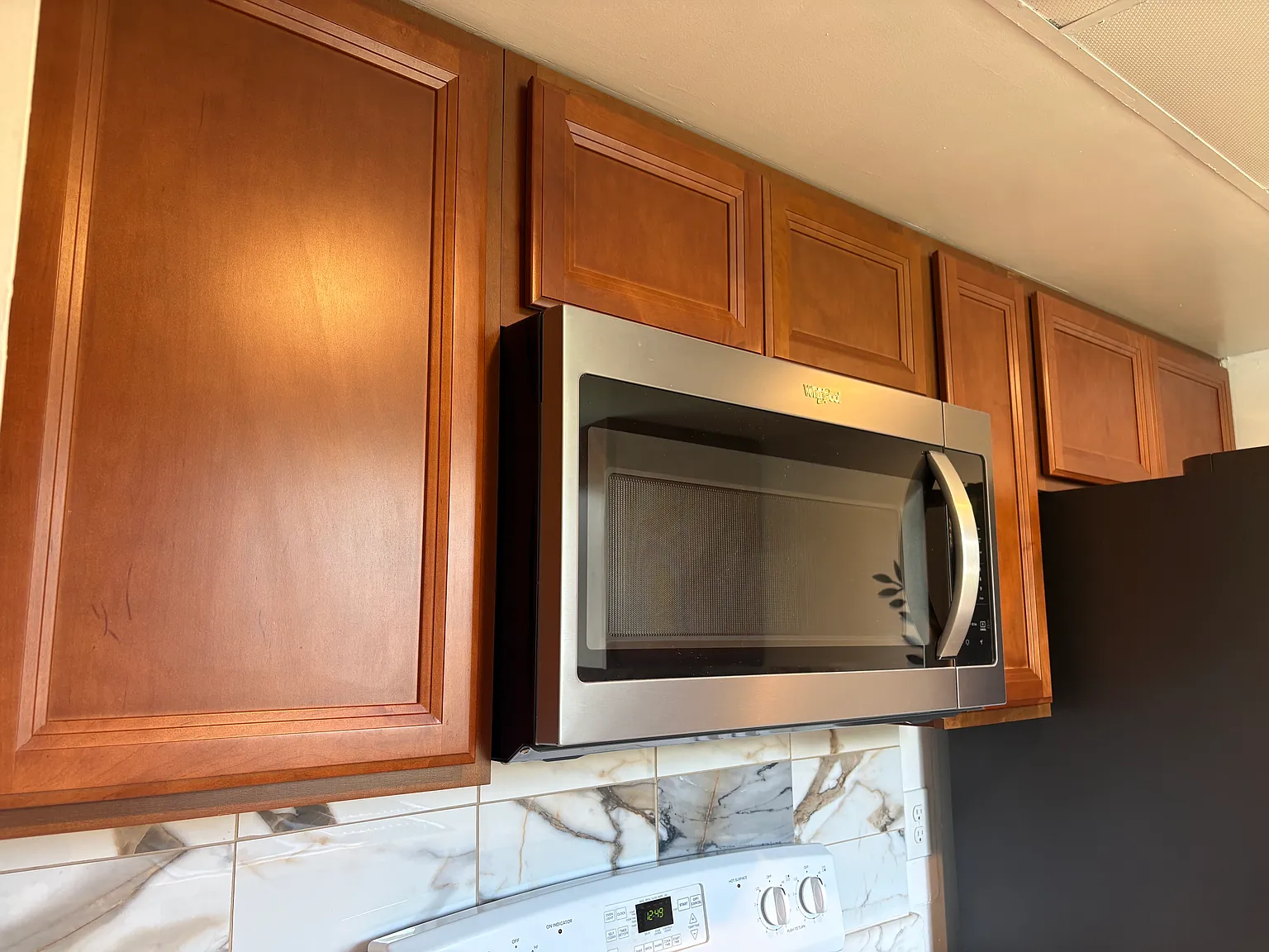 1 bed, 605 sqft, $1,325 — Photo 2
