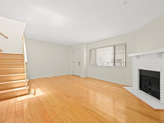 5th image of 424 N Electric Ave APT C