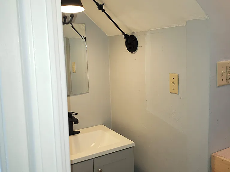 460 Chenango St #3 — Photo 9