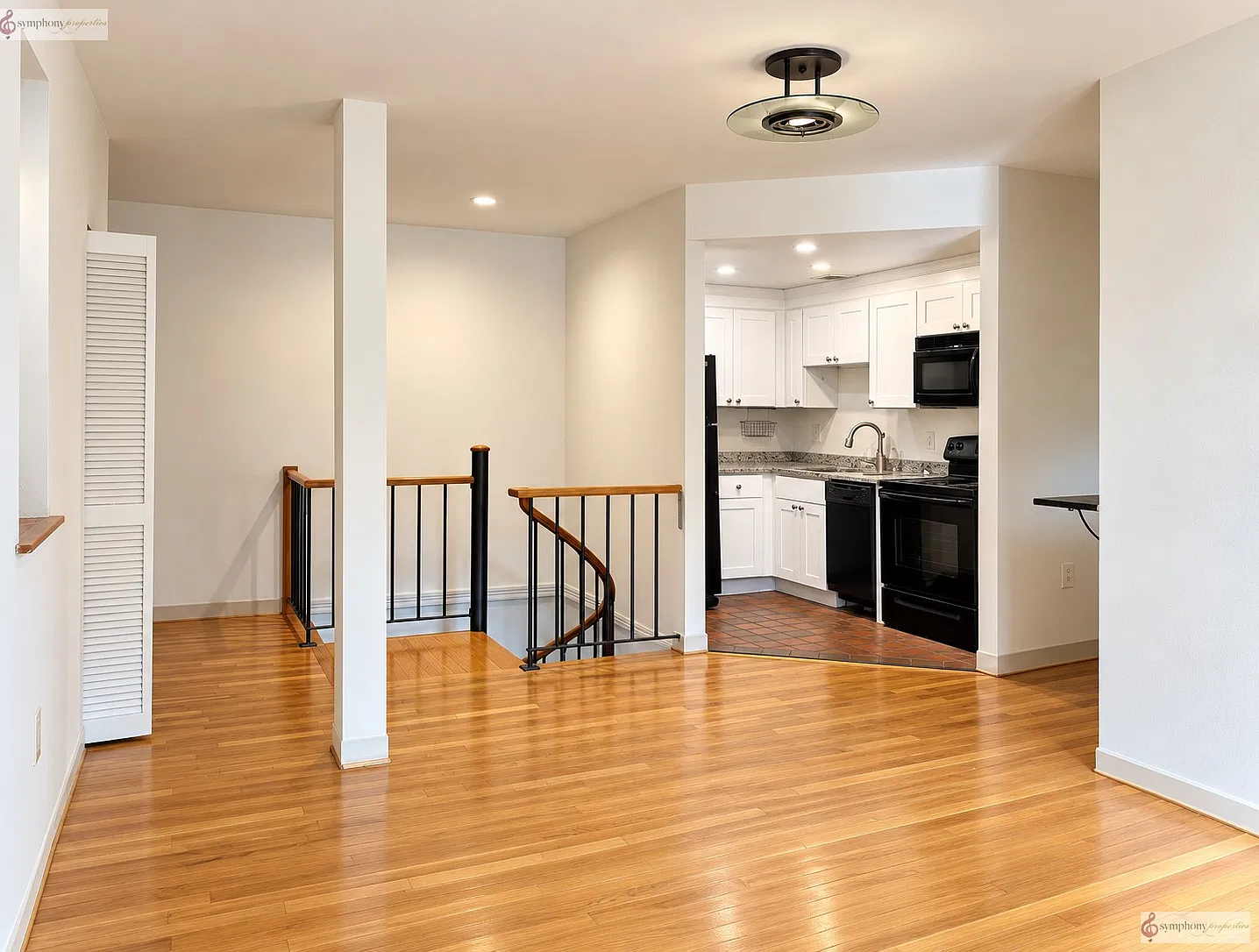 2 bed, 1.0 bath, 850 sqft, $3,800 — Photo 4