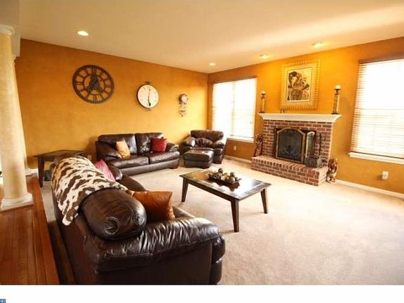 5th image of 104 Gambel Ct