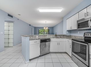 2217 Cypress Island Dr APT 203, Pompano Beach, FL 33069