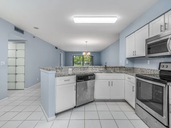 2217 Cypress Island Drive #203, Pompano Beach, FL 33069