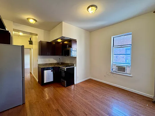 Rented by Mauro Bros Real Estate Services LLC | media 11