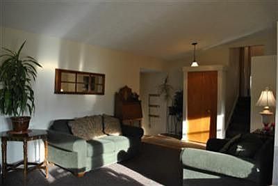 4th image of 950 Bennett Dr