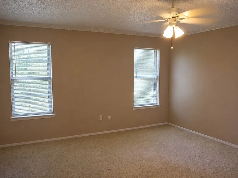 3816 Wrentham Dr — Photo 6