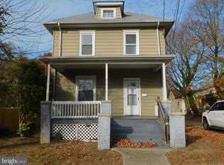 916 E Cherry St, Vineland, NJ 08360