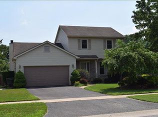 8896 Tamarack St, Temperance, MI 48182