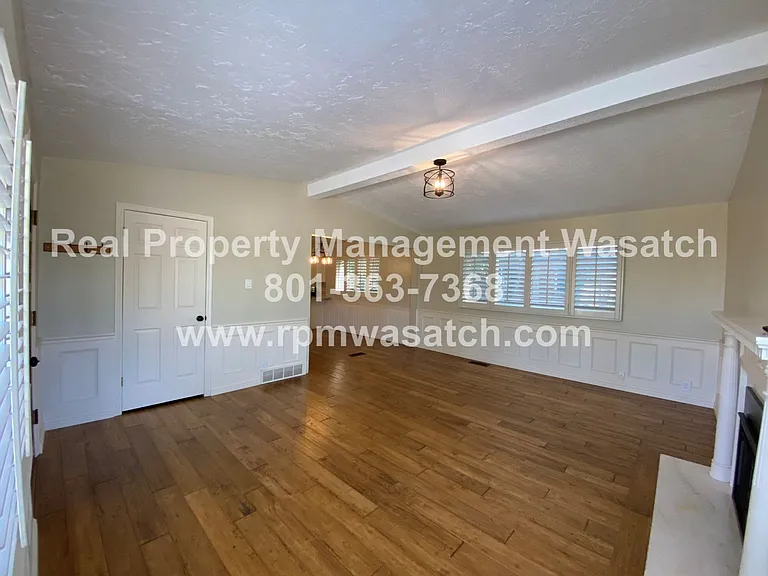 7089 S 2825 E — Photo 8