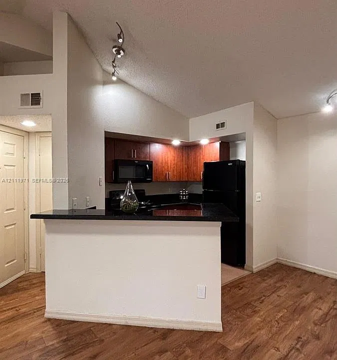 12540 Vista Isles Dr #1125