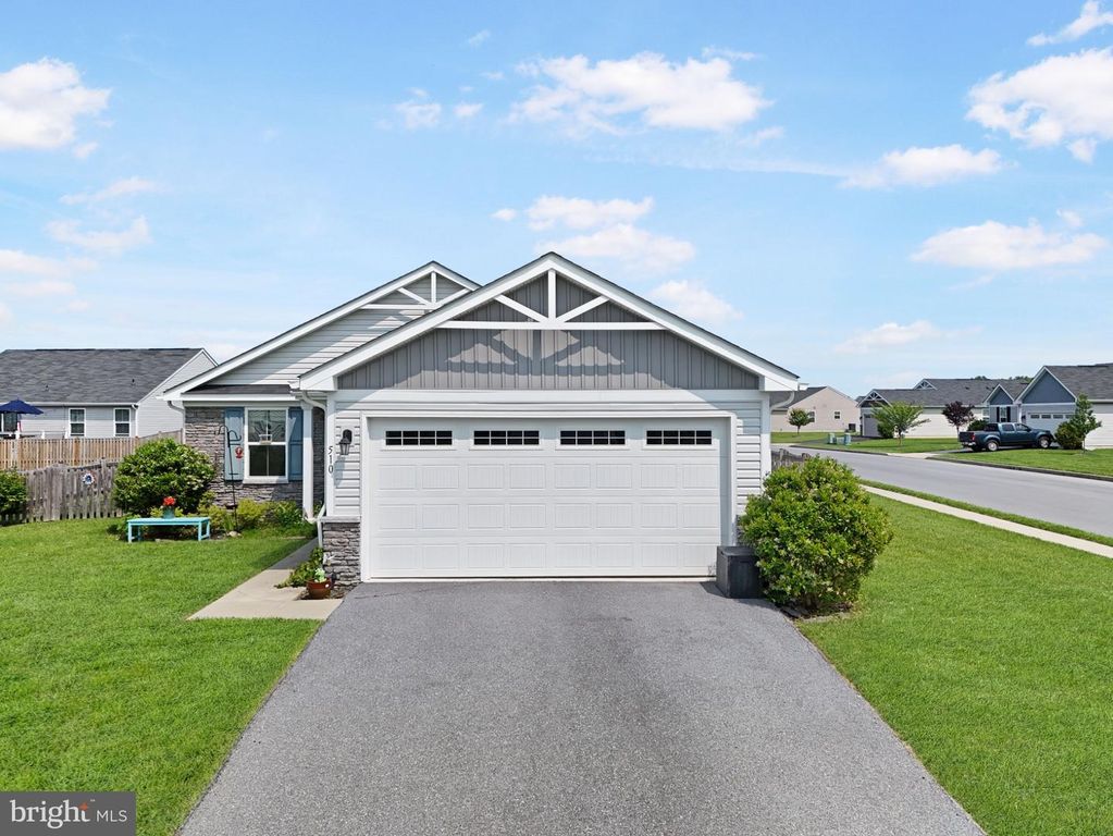 510 Oxford Way, Martinsburg, WV - View 3