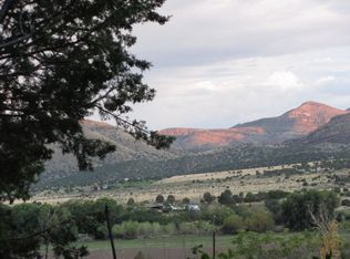 20 Rainbow Rd, San Lorenzo, NM 88041