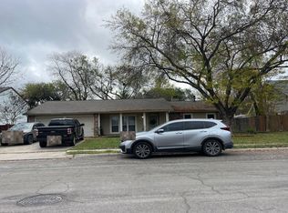 6626 Huebner Rd, Leon Valley, TX 78238