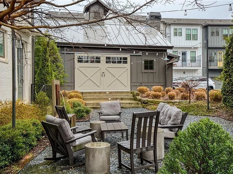 4437 Buckley Way — Photo 33