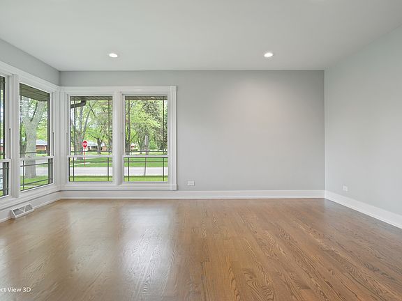 4th image of 123 N Stevenson Ln