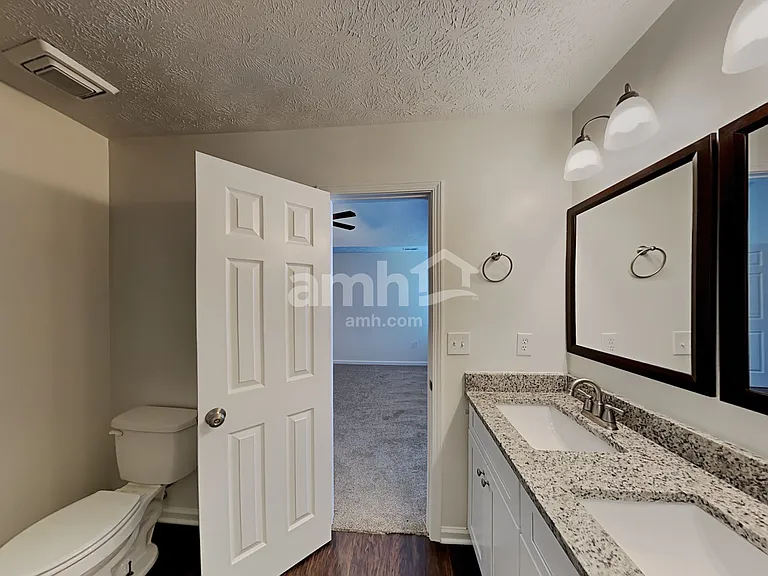 149 Waters Edge Dr — Photo 9