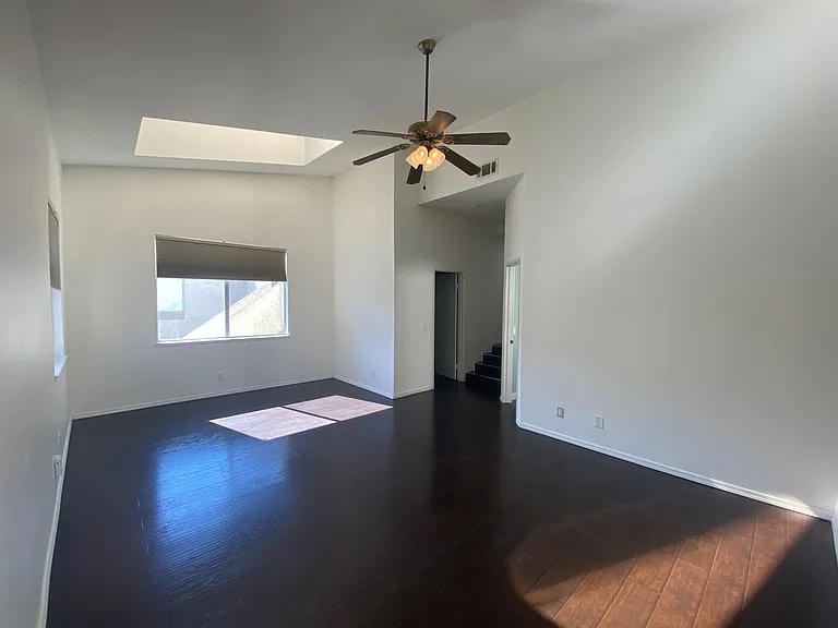 3162 Darby St #210 — Photo 18
