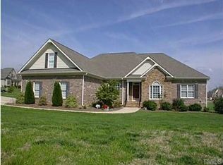 3100 Donlin Dr, Wake Forest, NC 27587