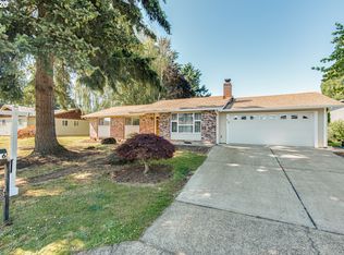 8516 NE 57th St, Vancouver, WA 98662