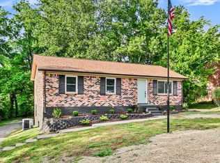 717 Ranch Hill Dr, Clarksville, TN 37042