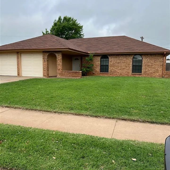 5510 Lucky Ln
