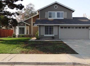 3633 Challenger Ct, Palmdale, CA 93550
