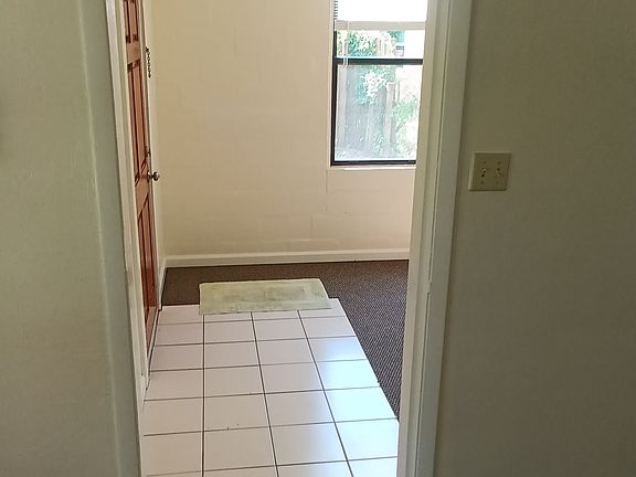 2nd image of 3906 Cates Ave