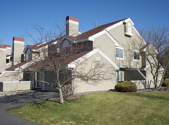 2nd image of 2185 Shenandoah Ct N #H