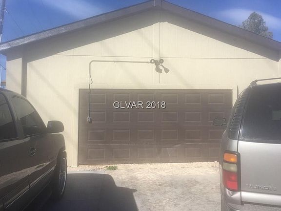 4th image of 6644 Delphinium Ave