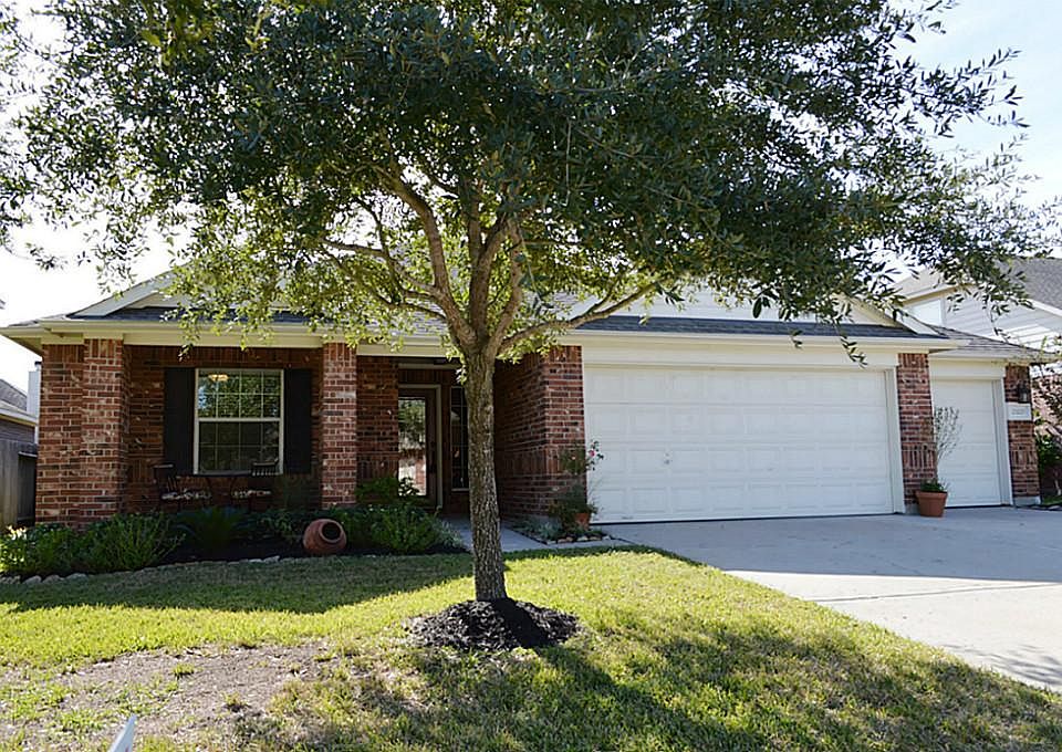 1st image of 25215 Canary Point Dr